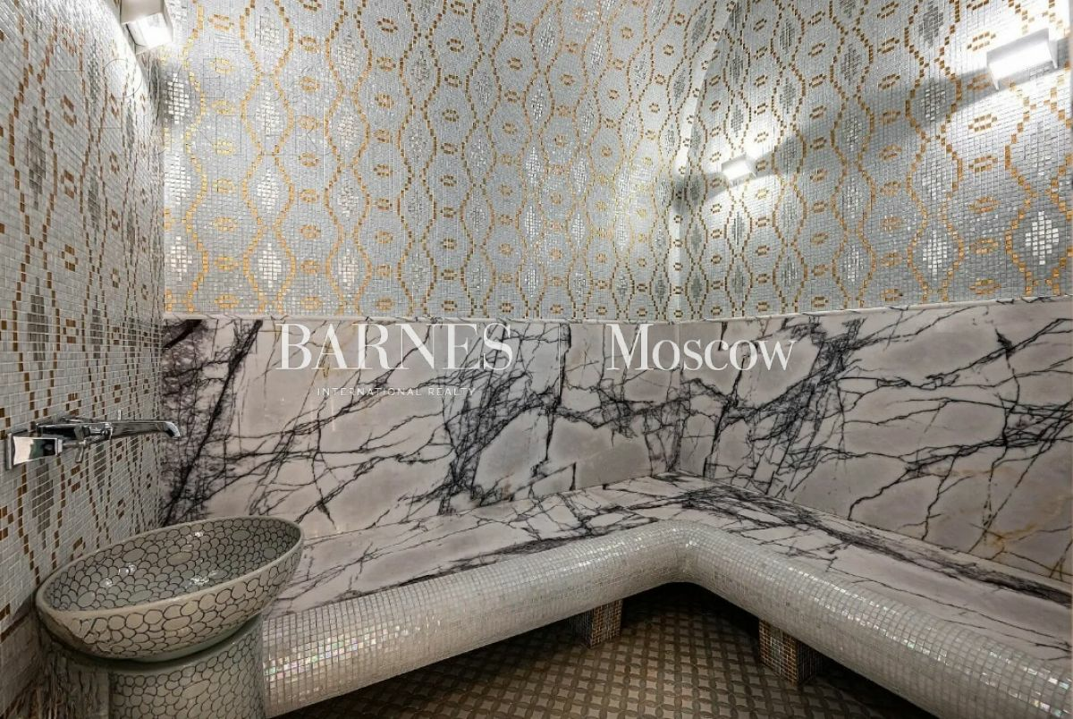 2-этажный коттедж 1 400 м² с отделкой