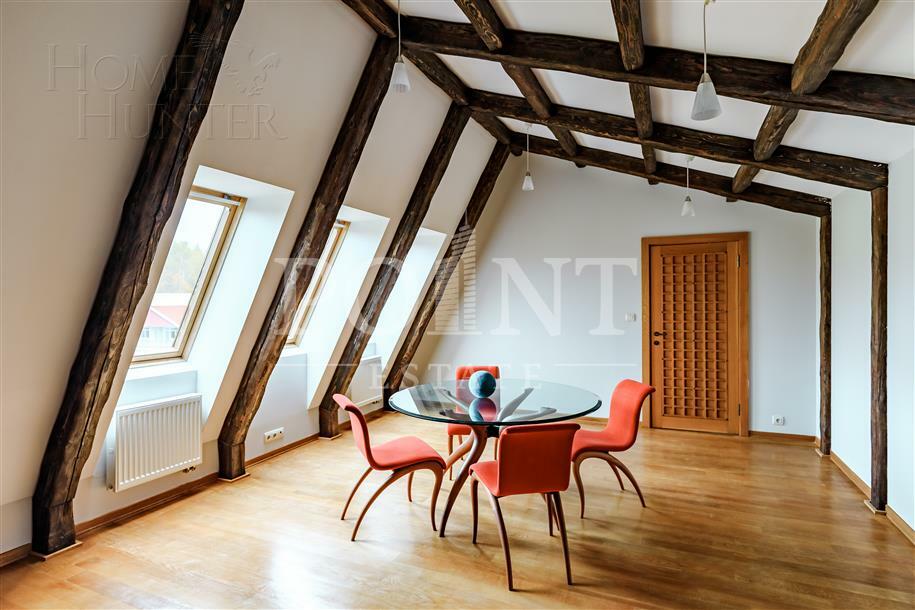 2-этажный коттедж 720 м² с отделкой