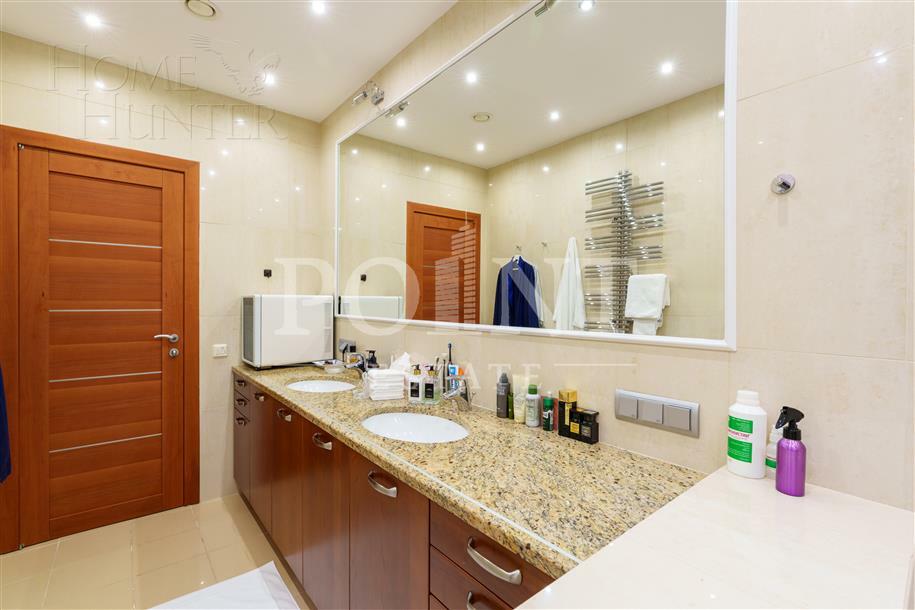 5-КОМН. КВАРТИРА С ОТДЕЛКОЙ 204.2 М² НА 3 ЭТАЖЕ