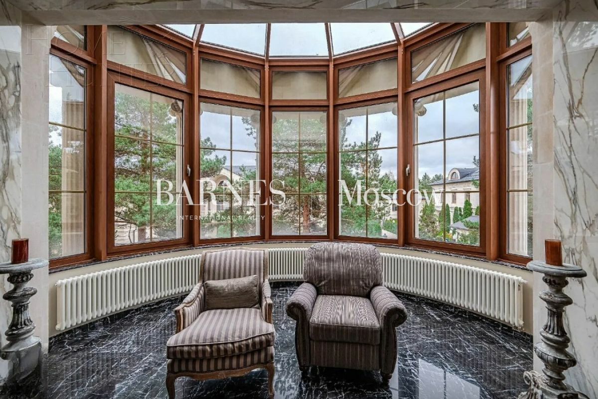 2-этажный коттедж 1 400 м² с отделкой