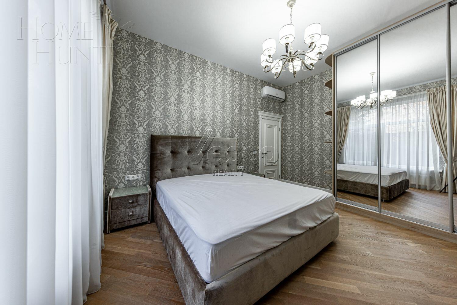 1-этажный коттедж 328 м² с отделкой