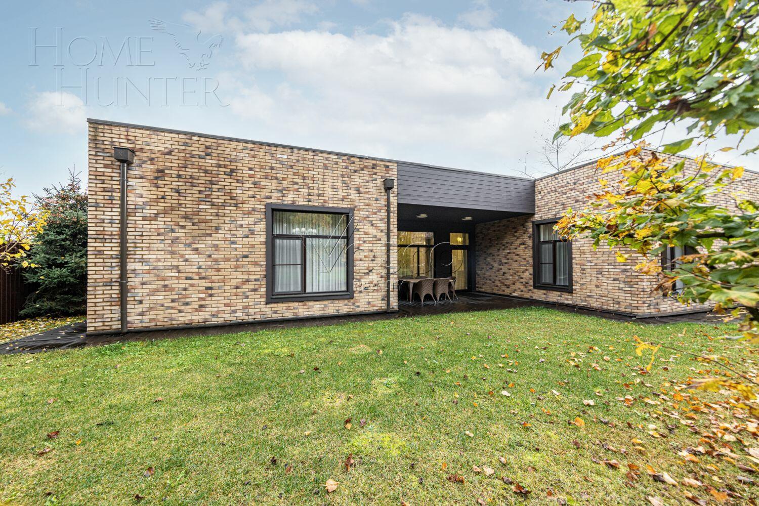 1-этажный коттедж 328 м² с отделкой