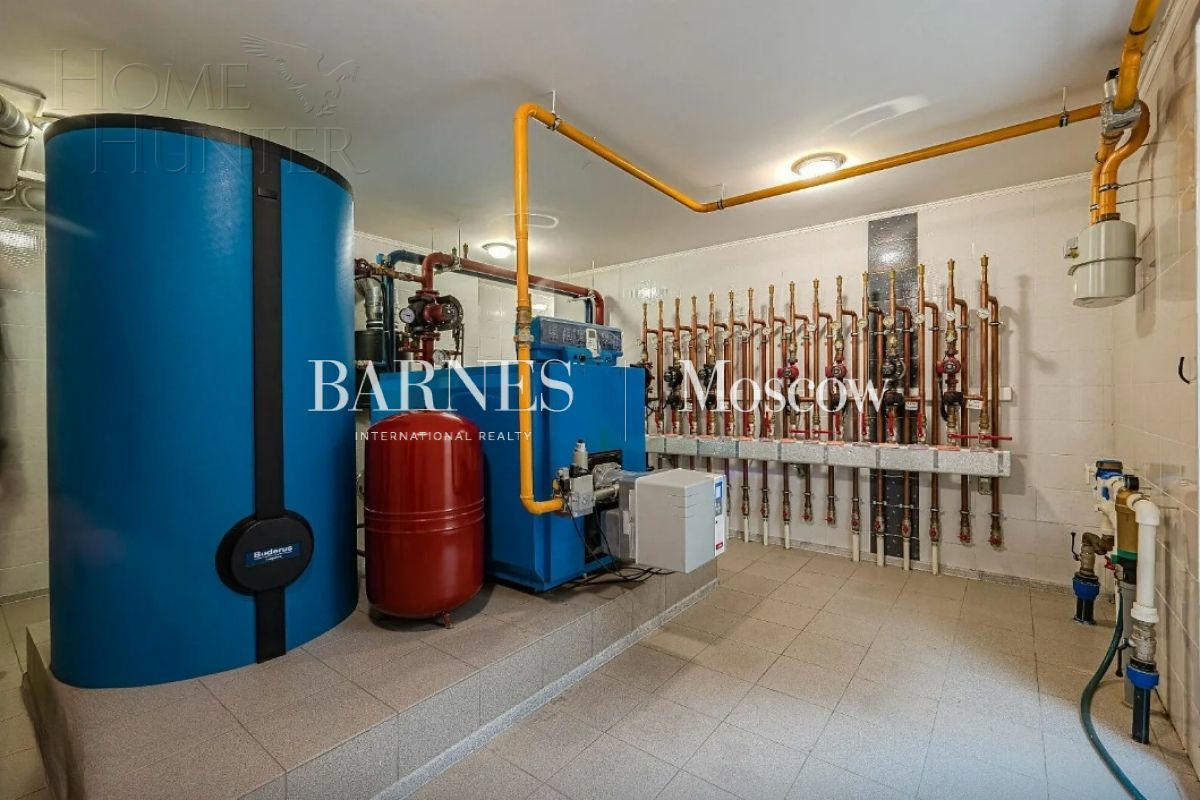 2-этажный коттедж 1 400 м² с отделкой