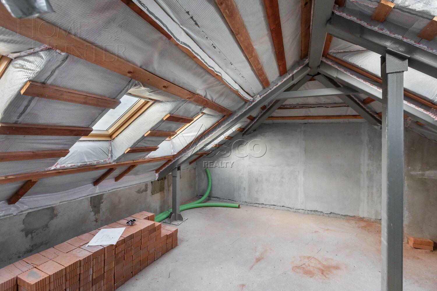 3-этажный коттедж 680 м² без отделки