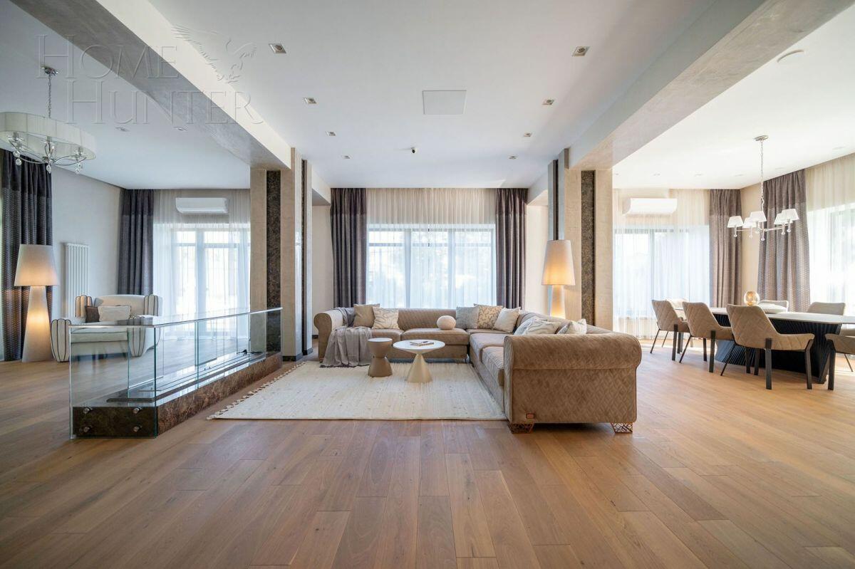 2-этажный коттедж 593 м² с отделкой