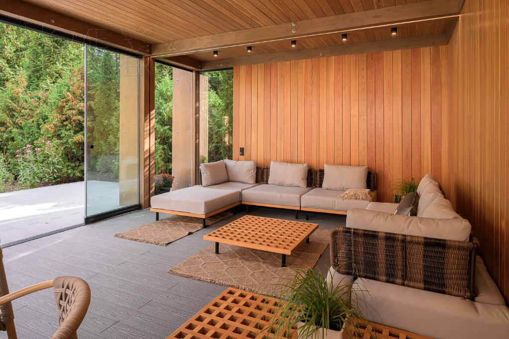 2-этажный коттедж 385 м² с отделкой