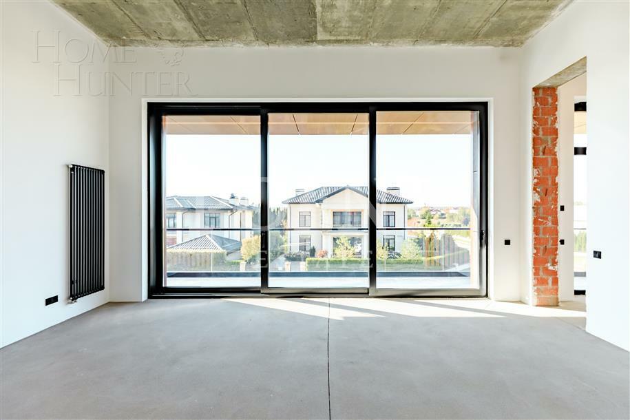 2-этажный коттедж 1 200 м² без отделки