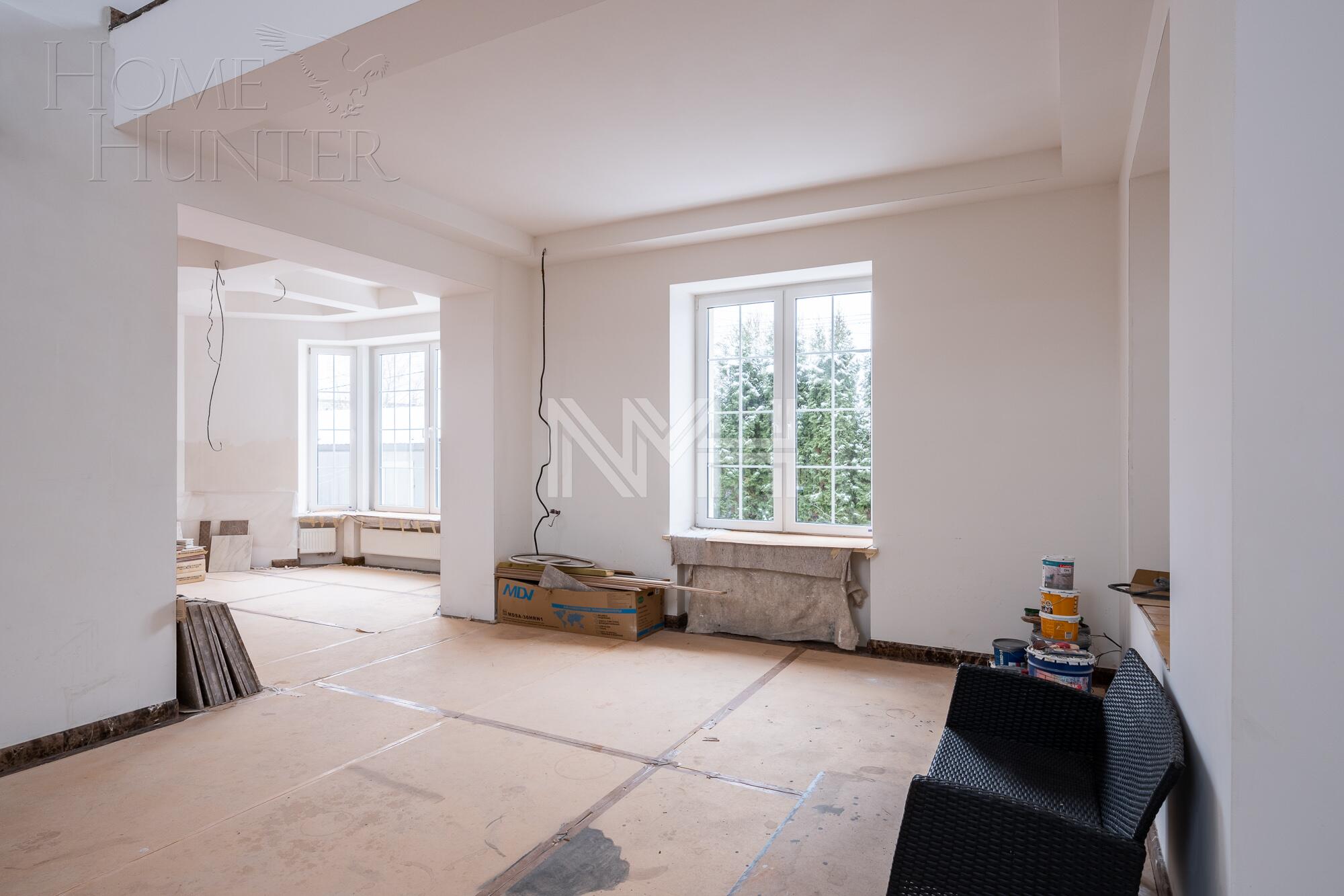 3-этажный коттедж 1 162 м² с отделкой