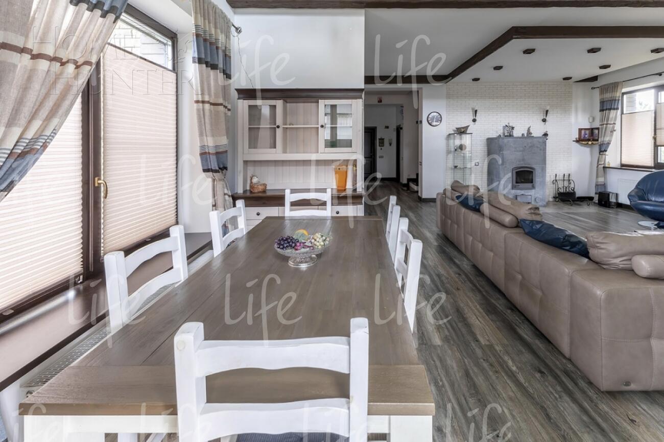 2-этажный коттедж 300 м² с отделкой