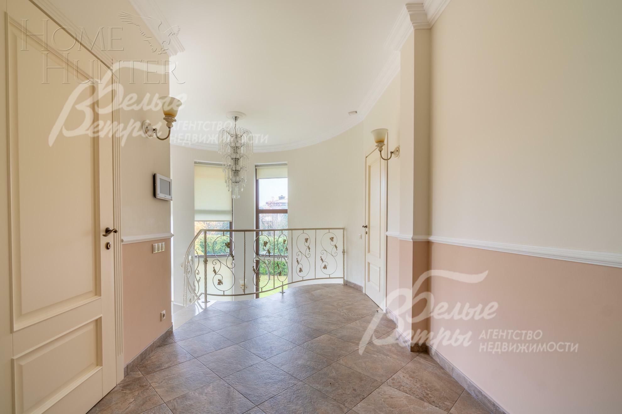 2-этажный коттедж 390 м² с отделкой