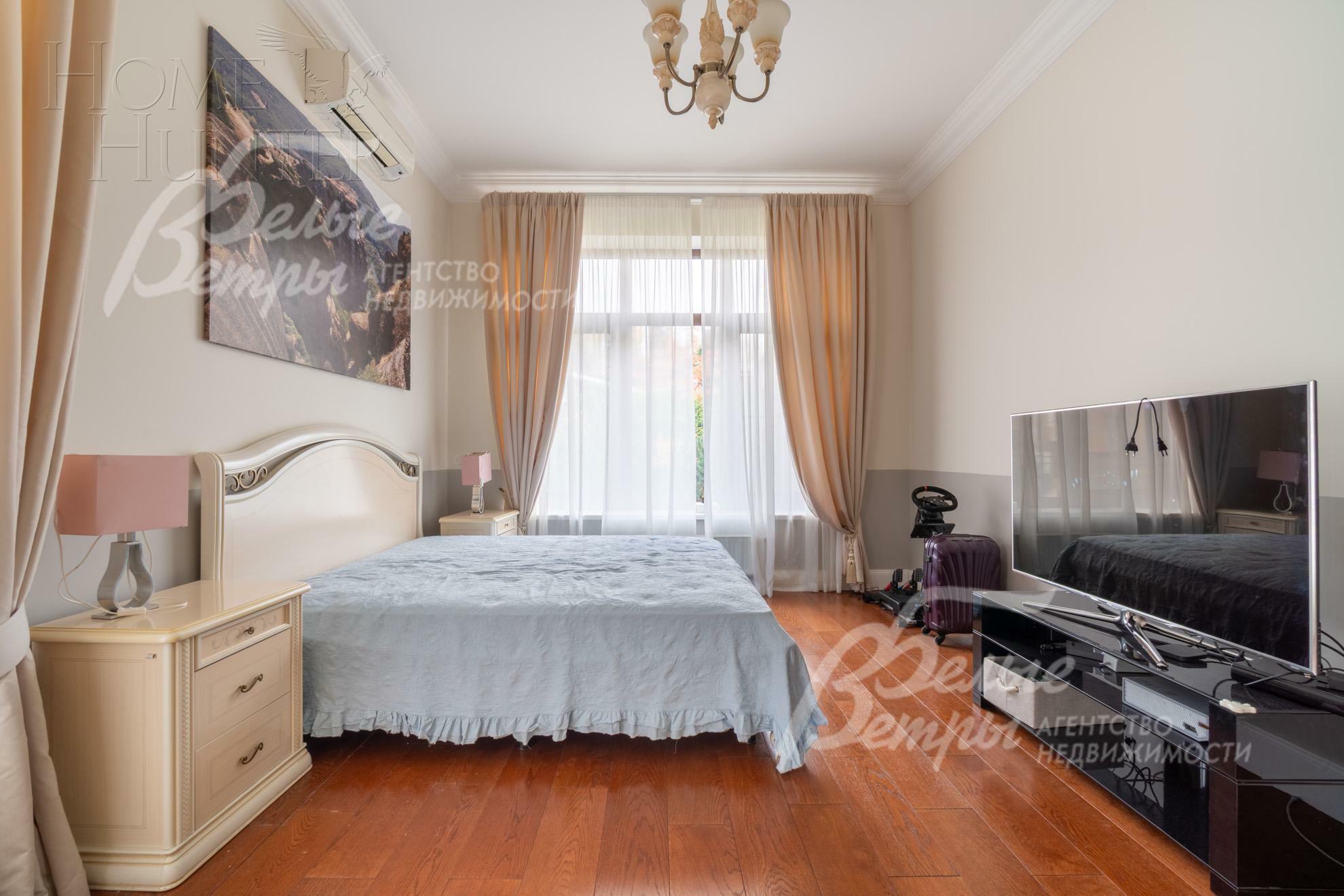 2-этажный коттедж 390 м² с отделкой