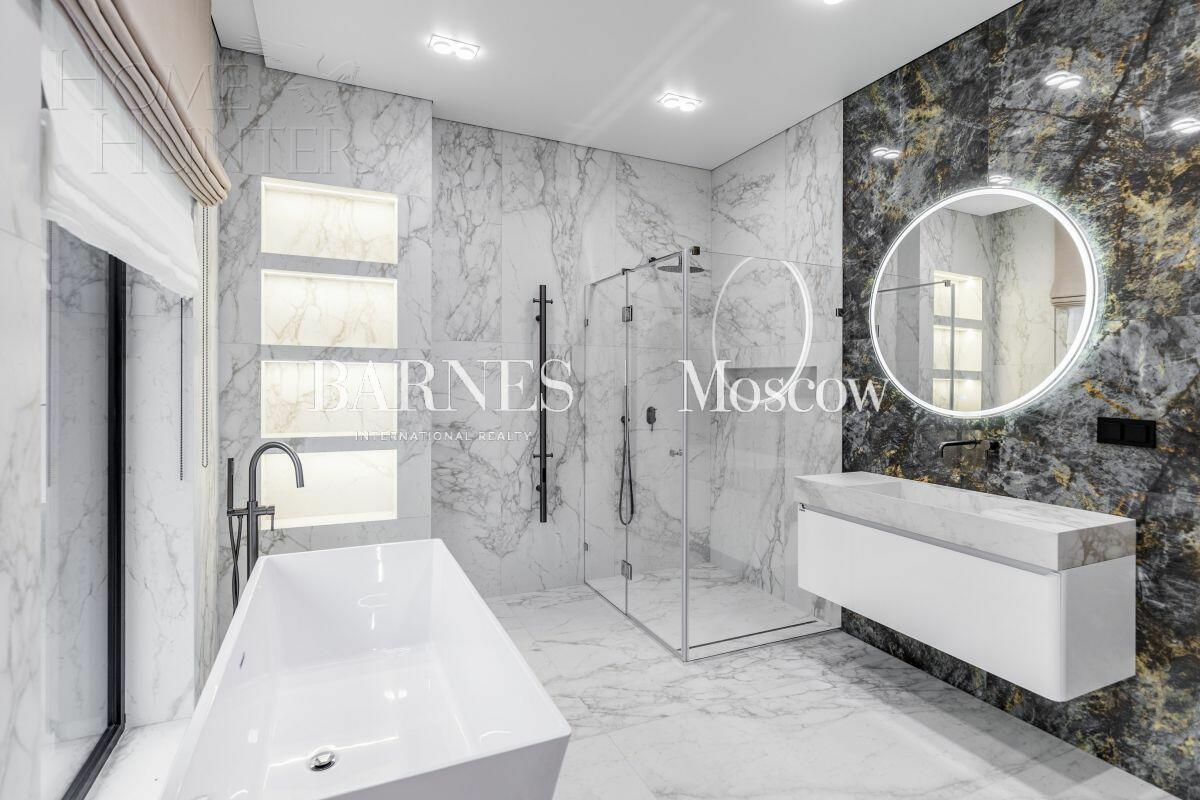 2-этажный коттедж 604 м² с отделкой