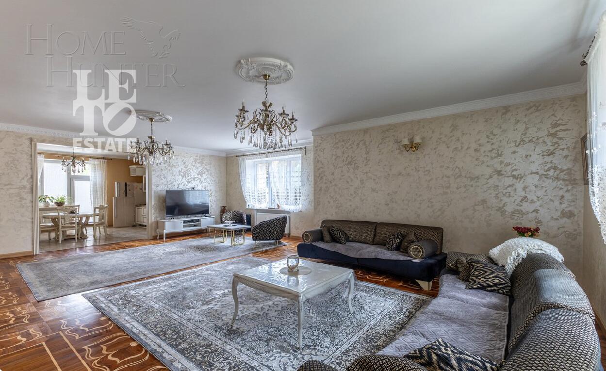 2-этажный коттедж 1 065 м² с отделкой