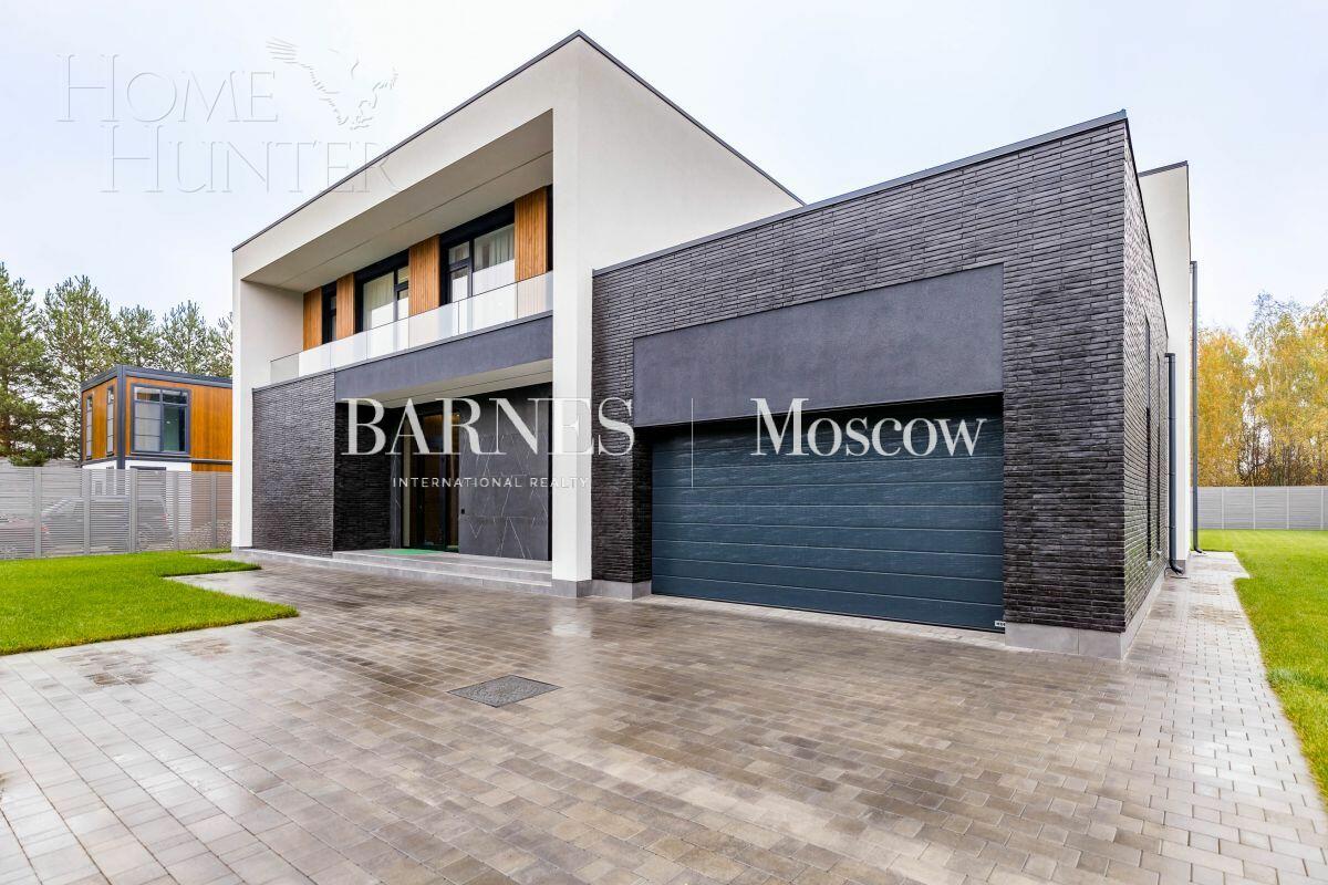 2-этажный коттедж 604 м² с отделкой