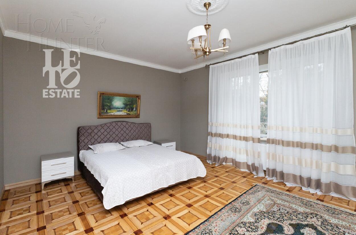 2-этажный коттедж 1 065 м² с отделкой