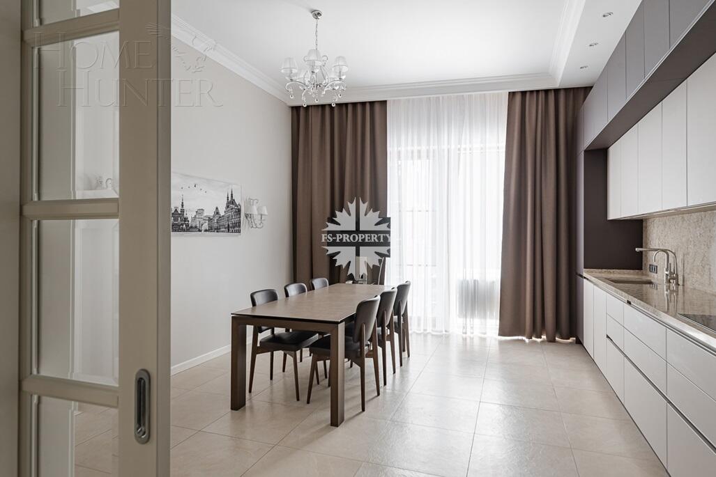 5-КОМН. КВАРТИРА С ОТДЕЛКОЙ 240 М² НА 5 ЭТАЖЕ