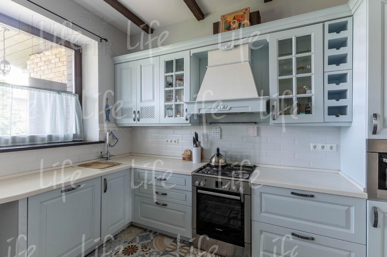 2-этажный коттедж 300 м² с отделкой