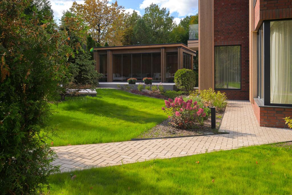 2-этажный коттедж 385 м² с отделкой