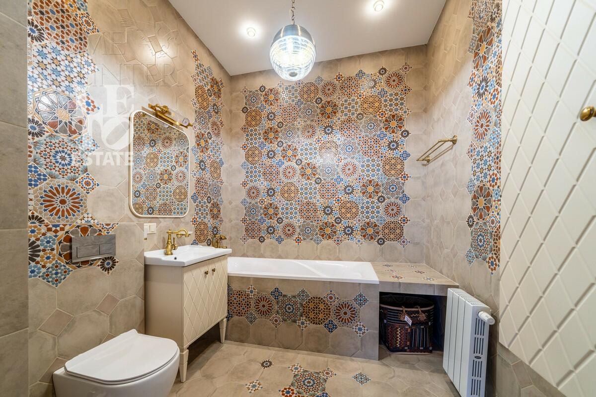 2-этажный коттедж 950 м² с отделкой