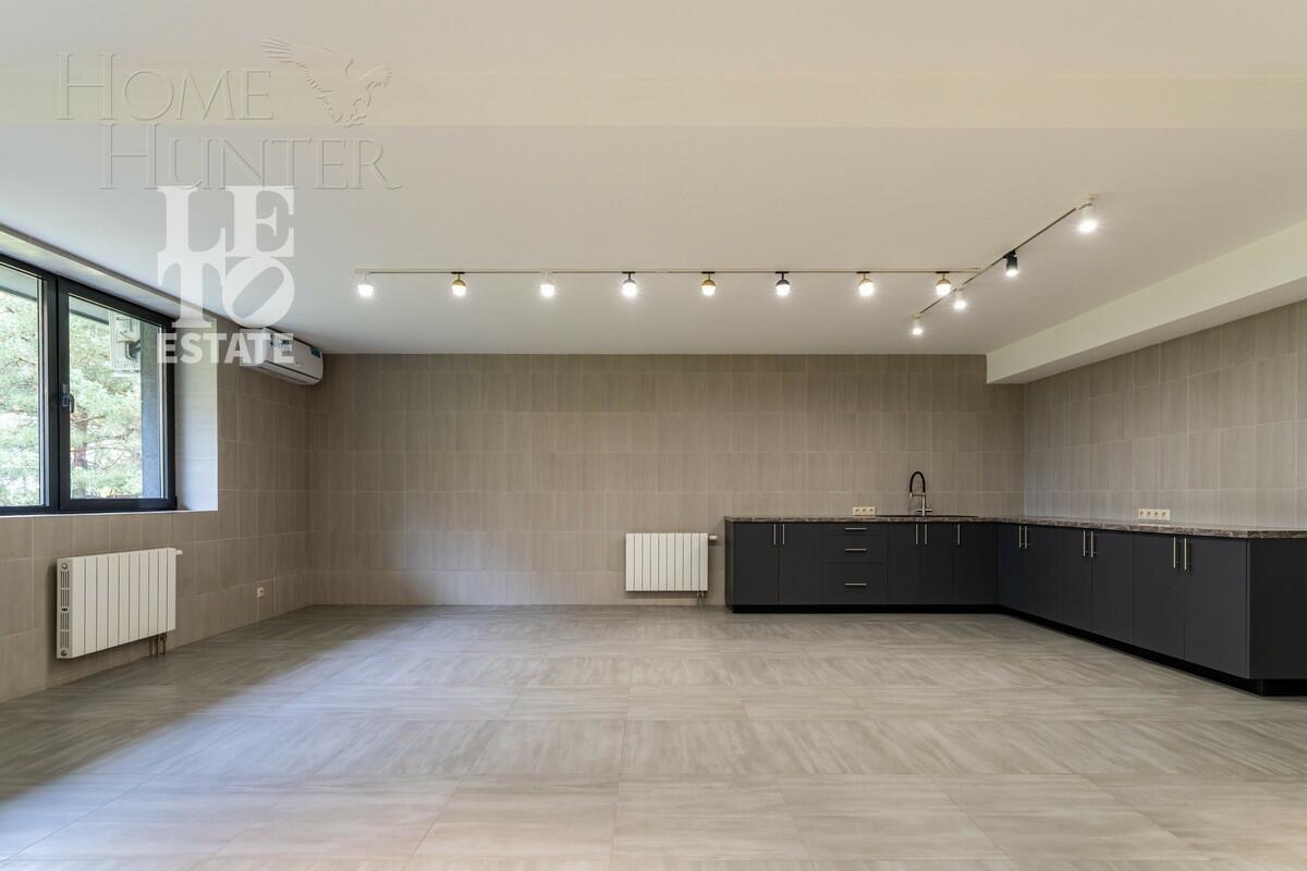 2-этажный коттедж 950 м² с отделкой