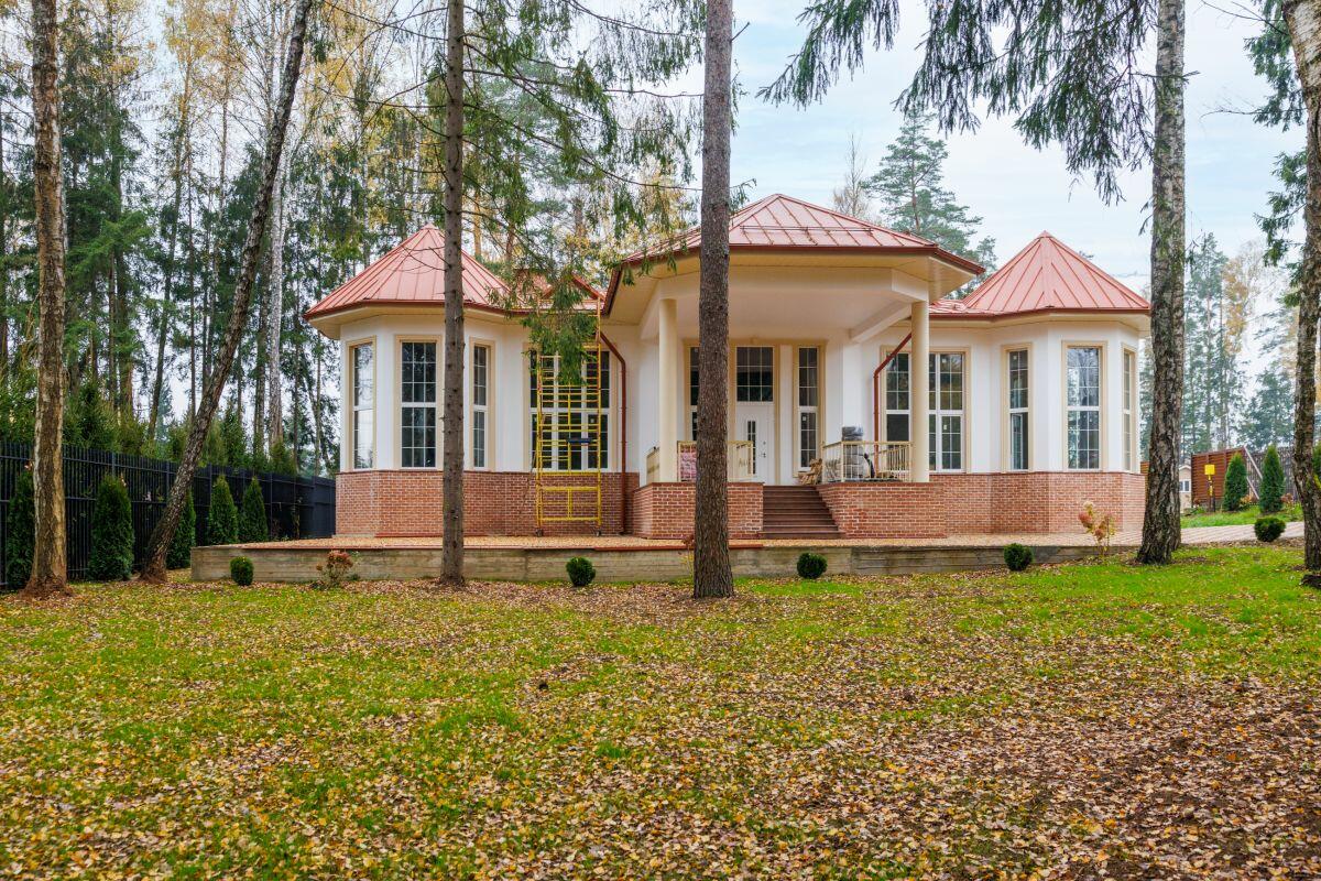 2-этажный коттедж 430 м² без отделки