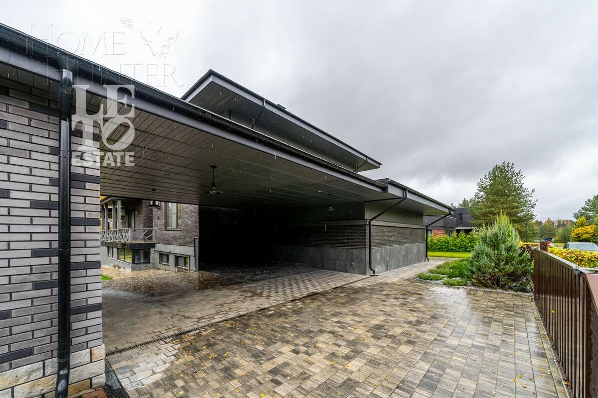 2-этажный коттедж 950 м² с отделкой