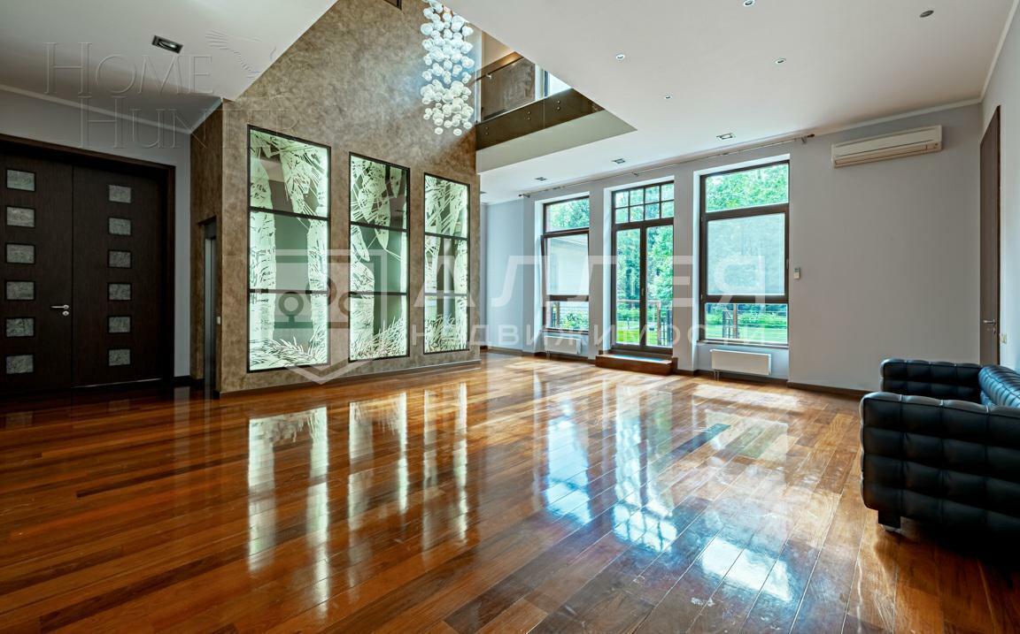 2-этажный коттедж 1 825 м² с отделкой