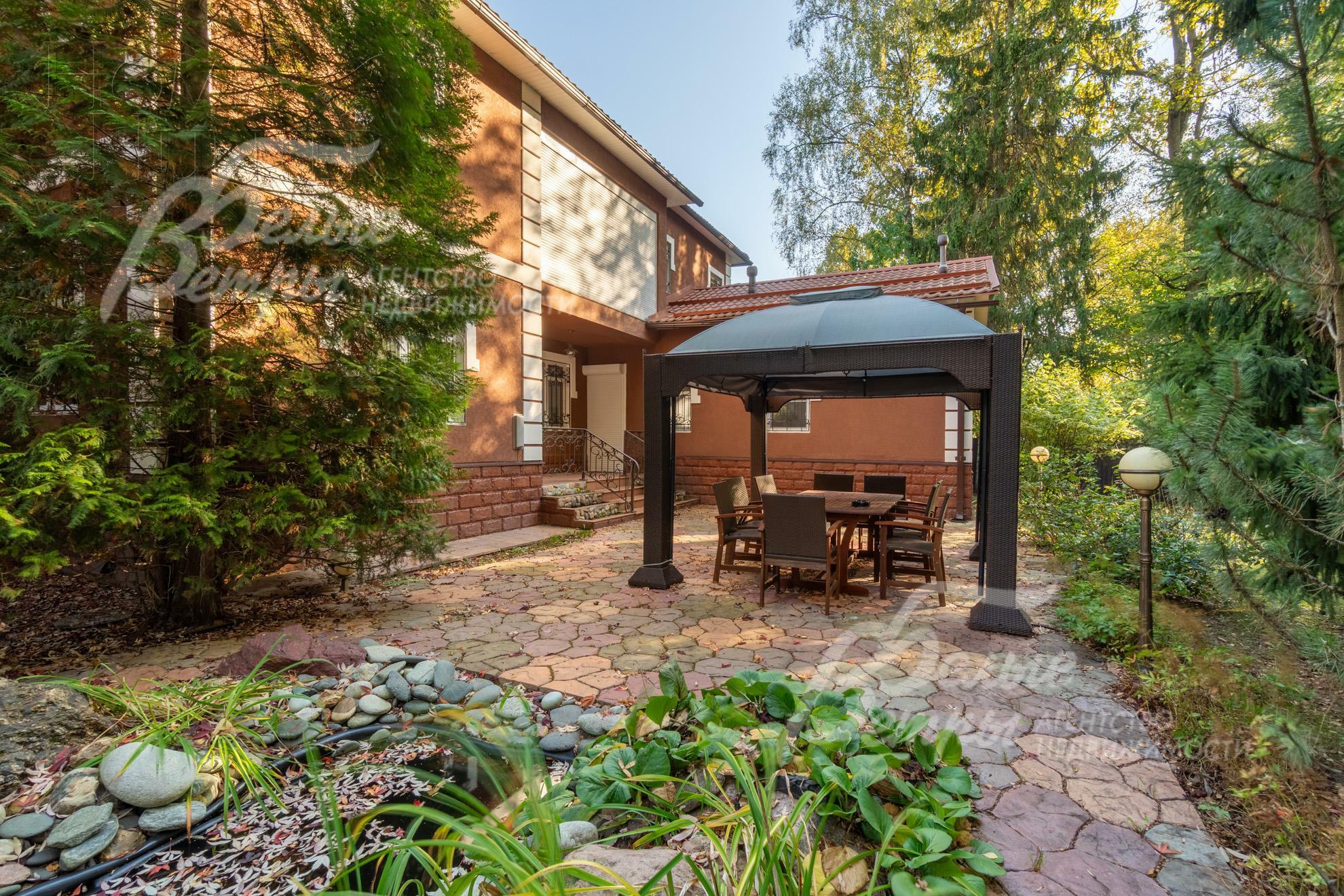 2-этажный коттедж 408 м² с отделкой