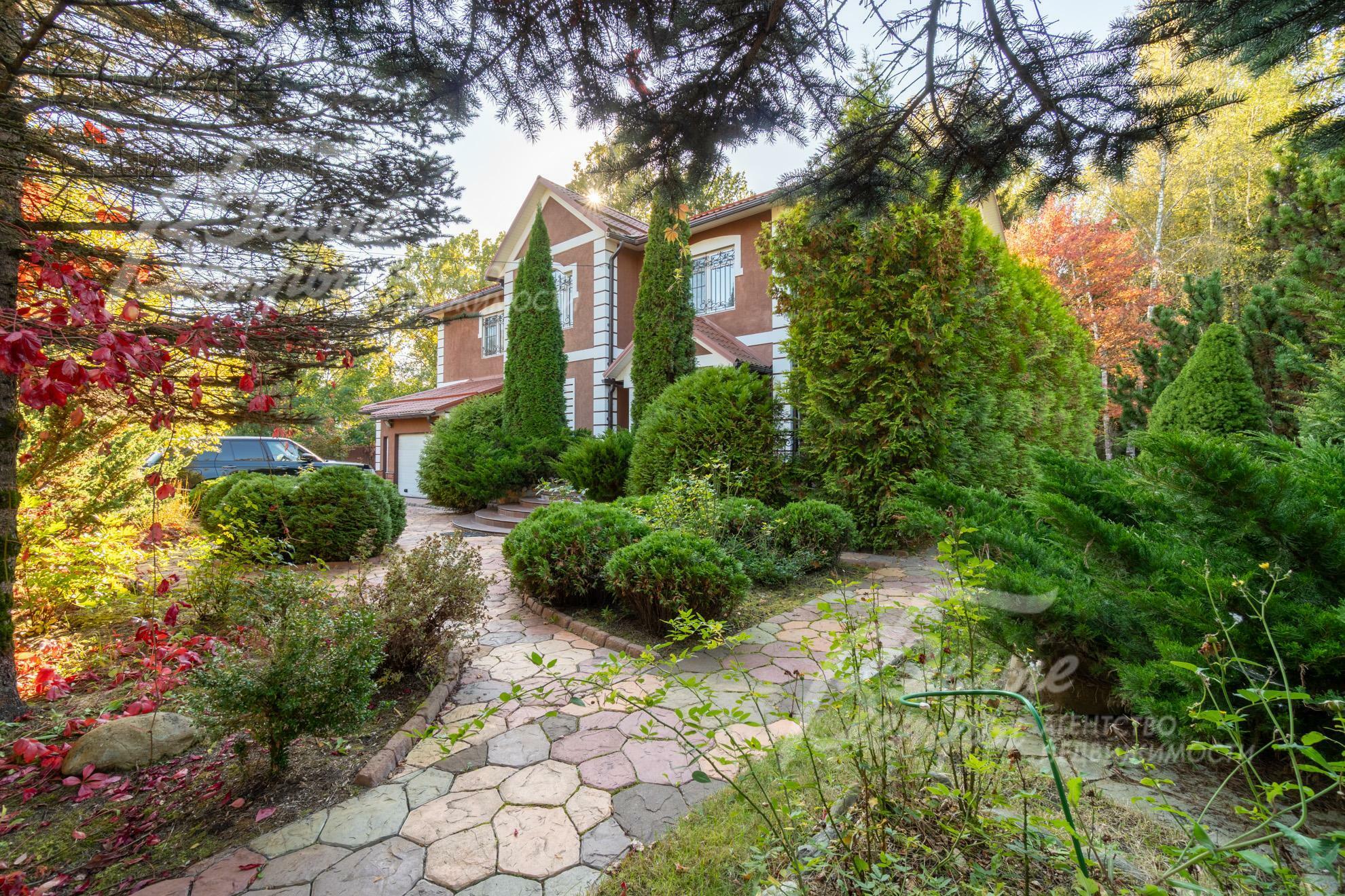 2-этажный коттедж 408 м² с отделкой