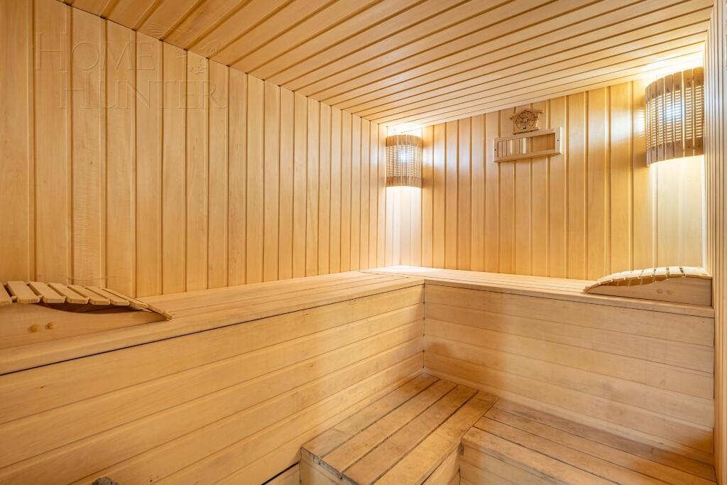 2-этажный коттедж 455 м² с отделкой