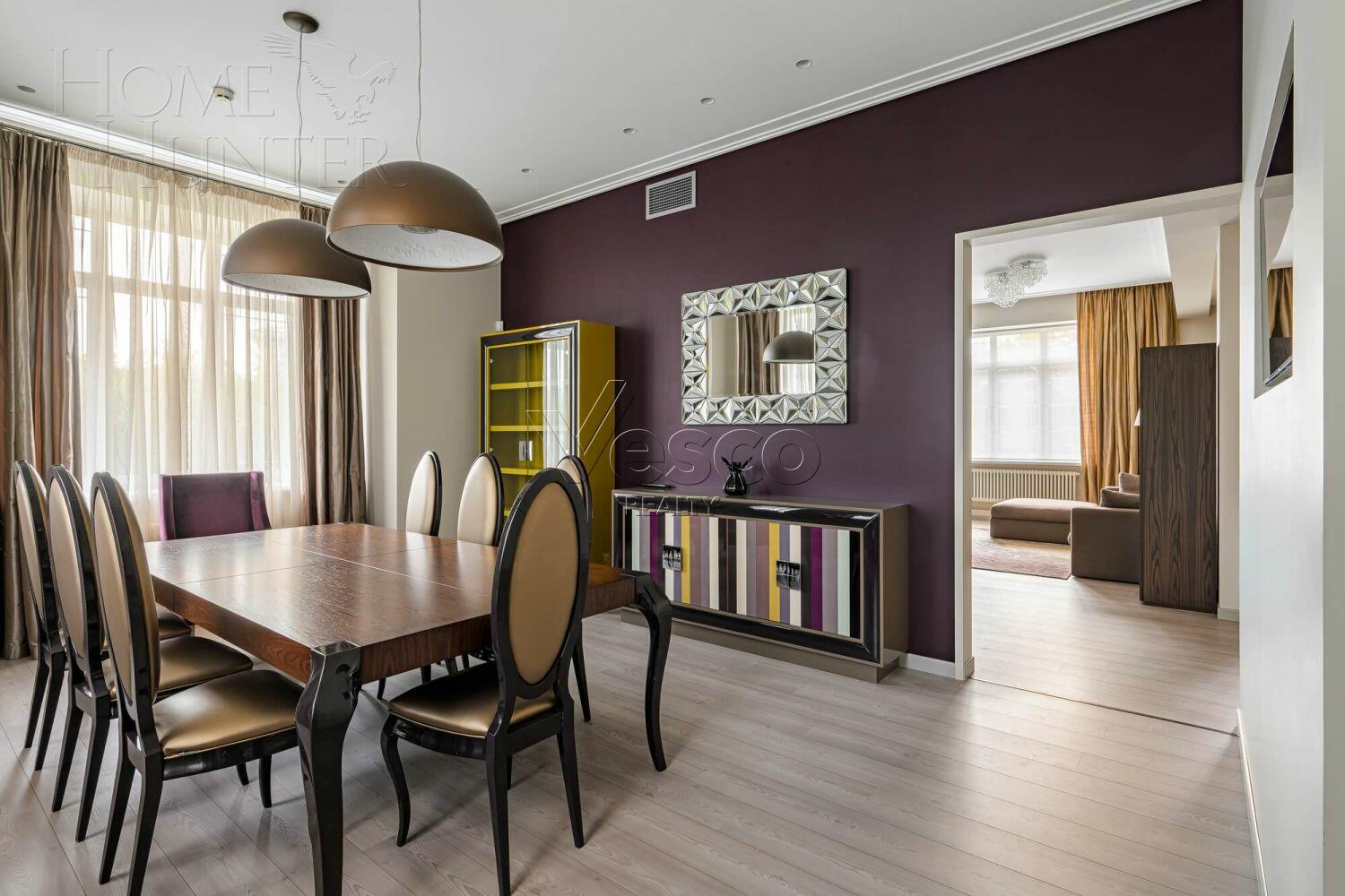 2-этажный коттедж 320 м² с отделкой