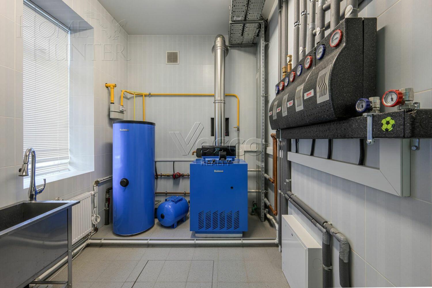 2-этажный коттедж 320 м² с отделкой