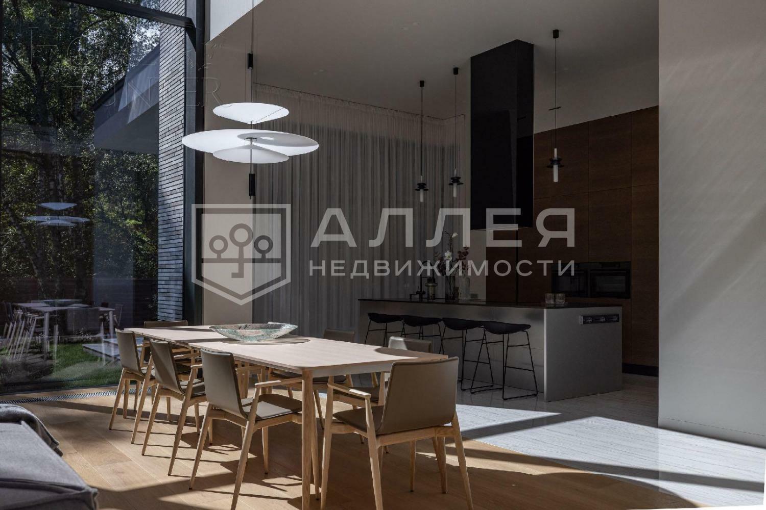 2-этажный коттедж 586 м² с отделкой