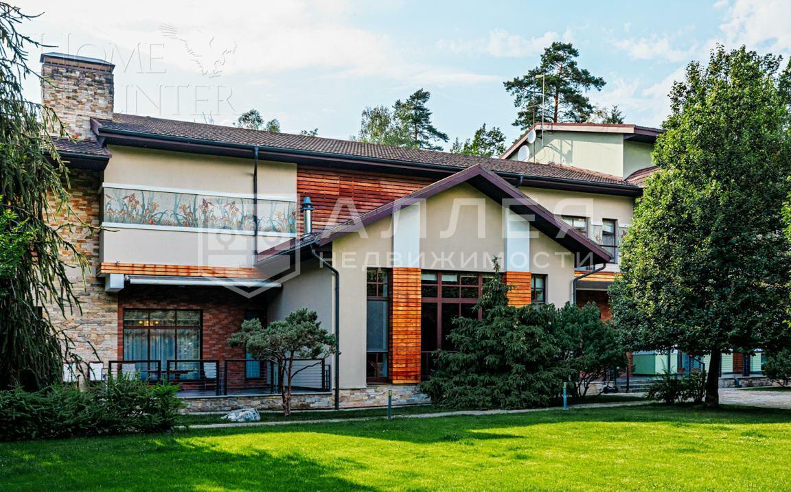 2-этажный коттедж 1 825 м² с отделкой