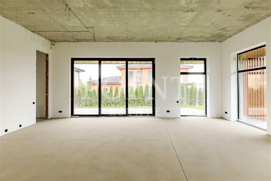 2-этажный коттедж 878 м² без отделки