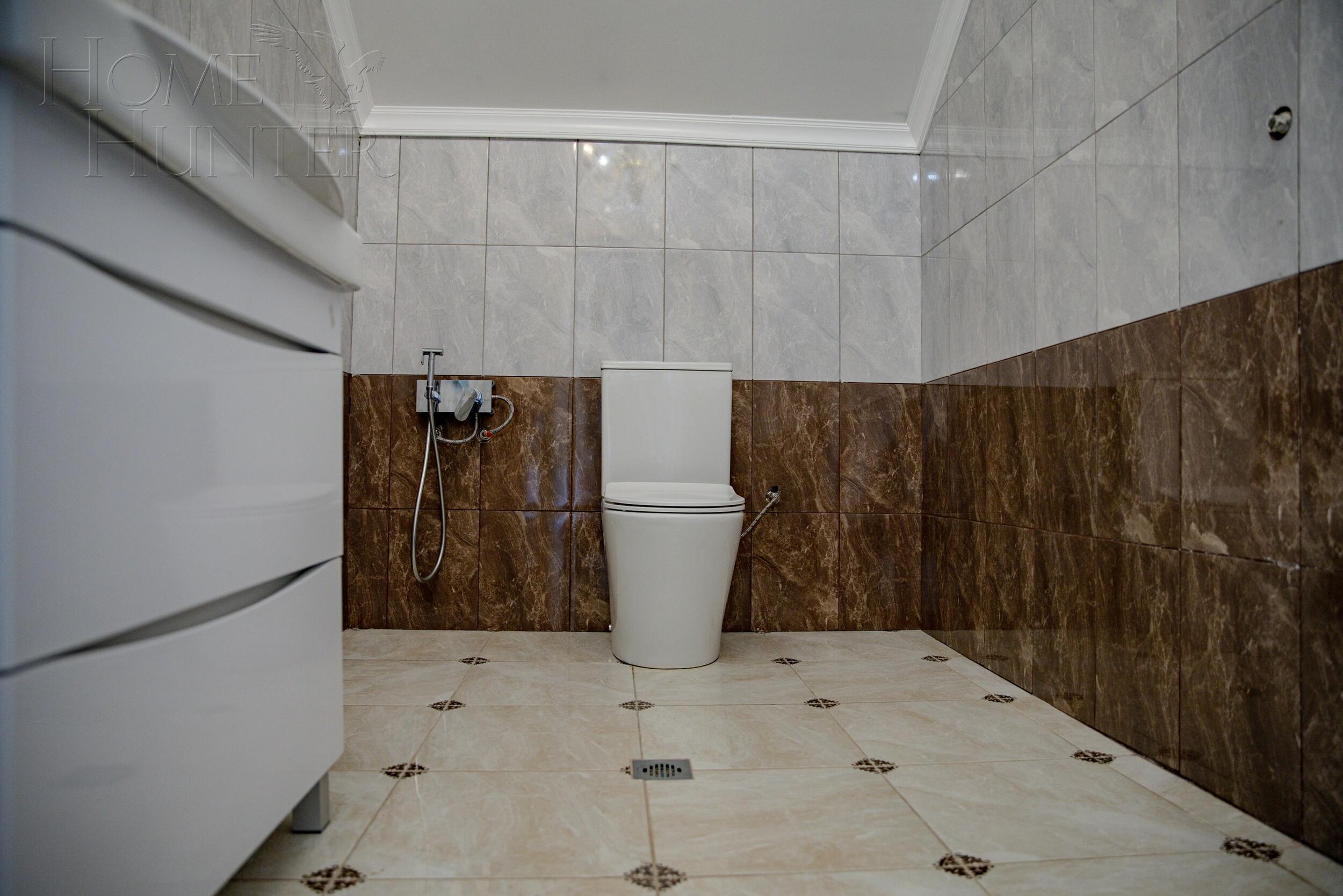 2-этажный коттедж 445.6 м² с отделкой