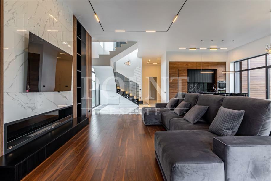 2-этажный коттедж 545 м² с отделкой