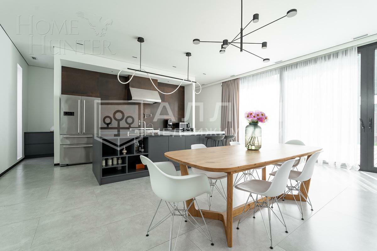 1-этажный коттедж 310 м² с отделкой