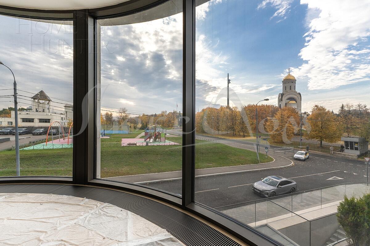 4-КОМН. КВАРТИРА С ОТДЕЛКОЙ 180.1 М² НА 3 ЭТАЖЕ