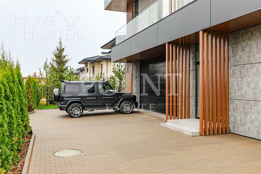 2-этажный коттедж 878 м² без отделки