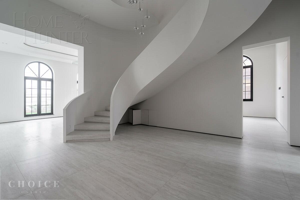 2-этажный коттедж 459.4 м² с отделкой