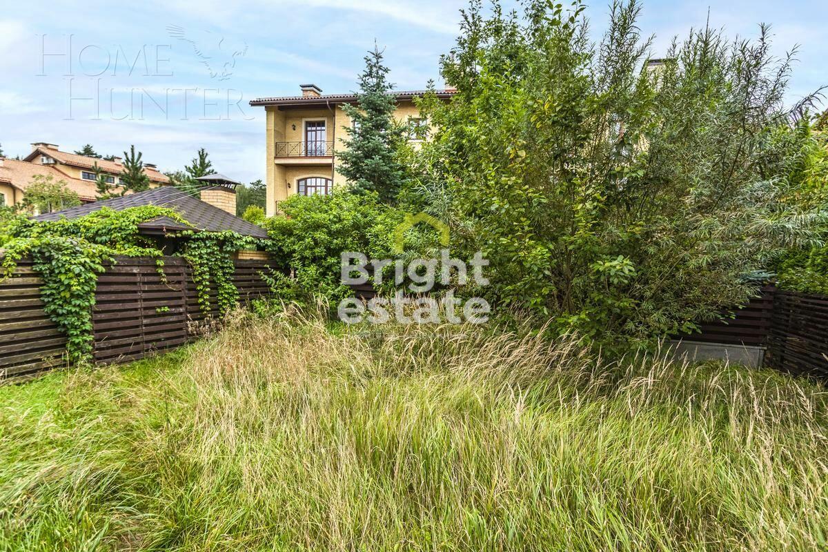 2-этажный таунхаус 330 м² без отделки