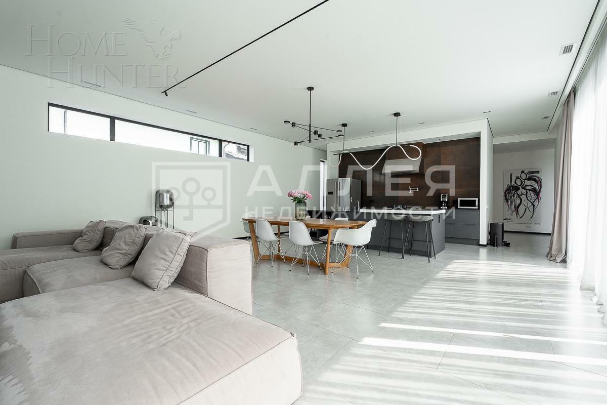 1-этажный коттедж 310 м² с отделкой