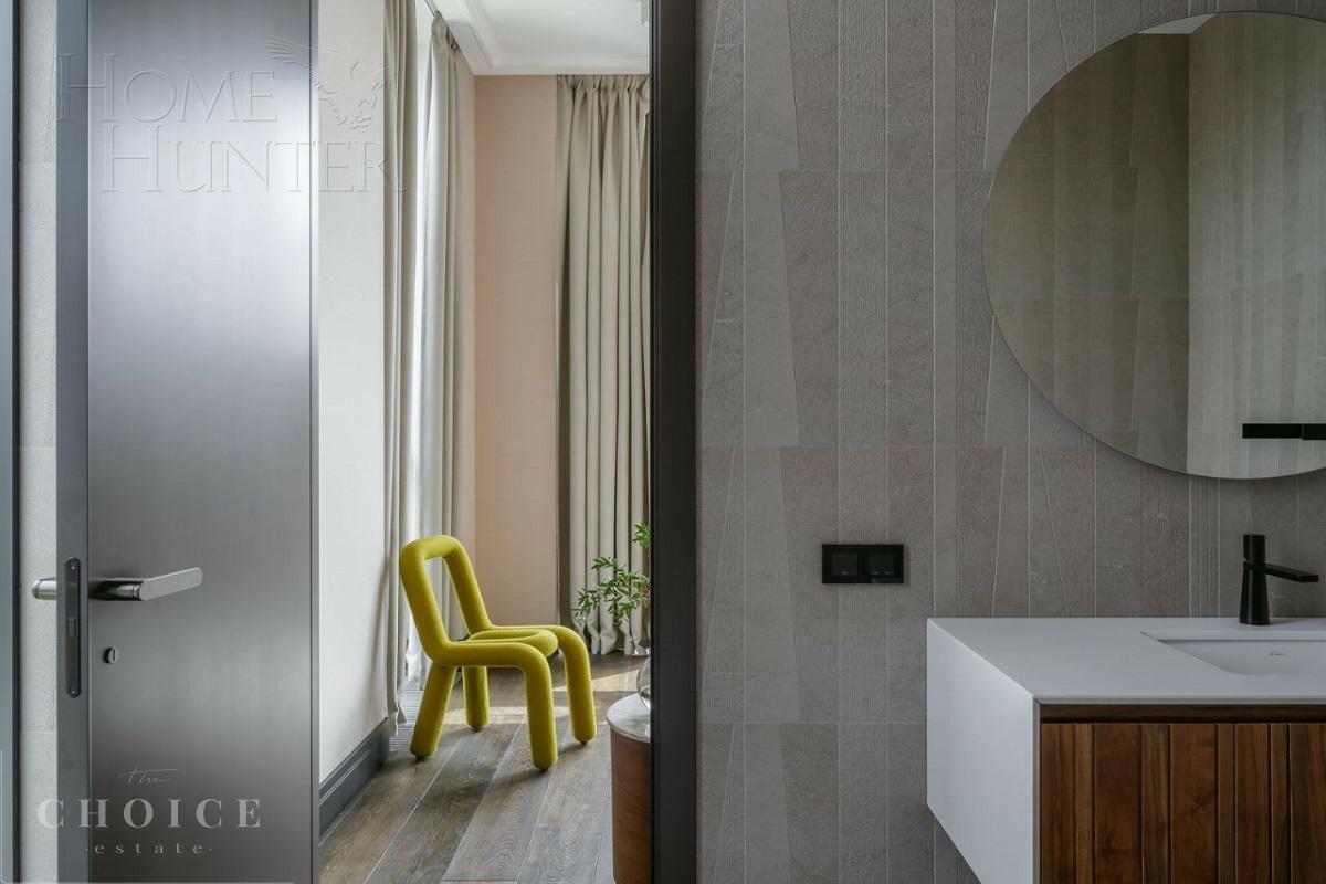 3-этажный таунхаус 310 м² с отделкой