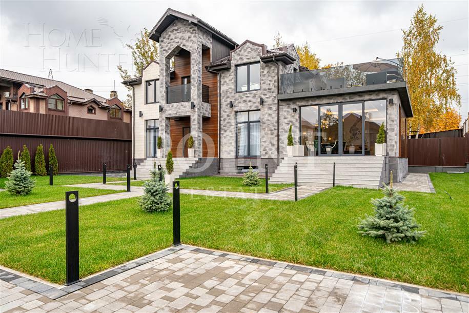 2-этажный коттедж 528 м² с отделкой