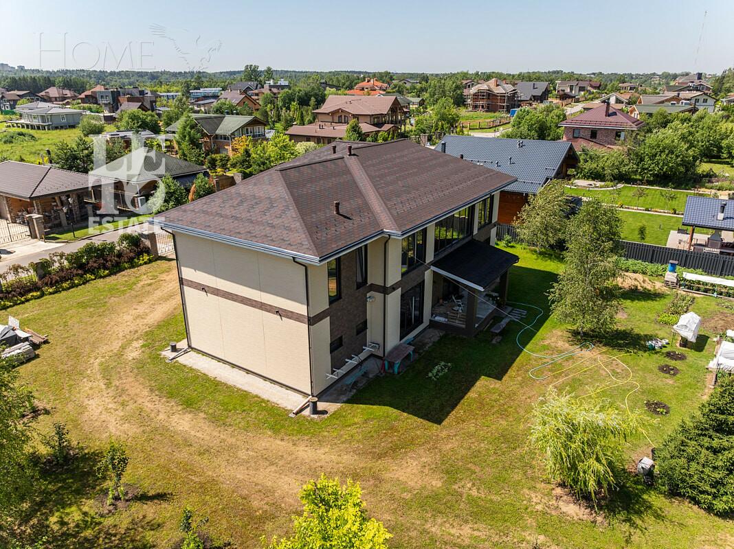 2-этажный коттедж 439 м² с отделкой