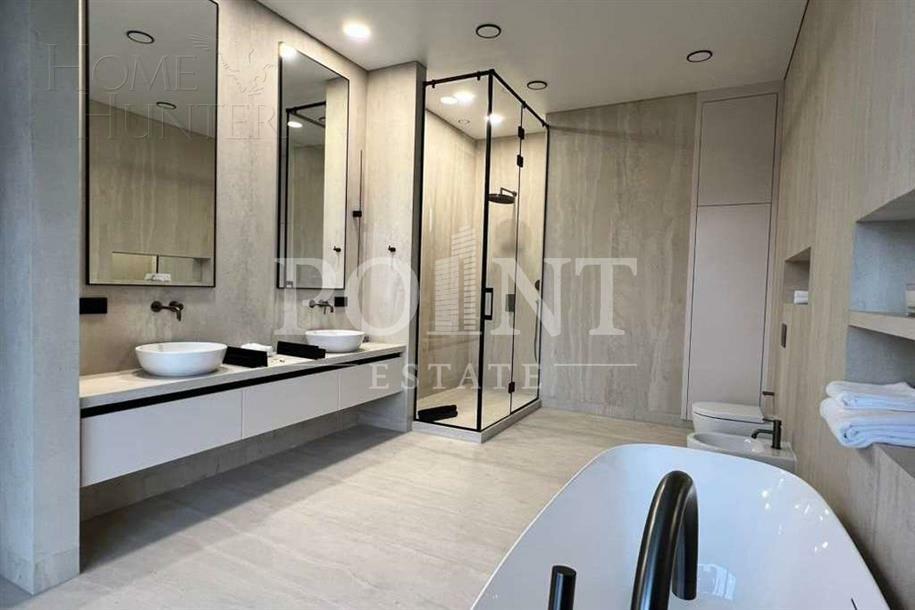 2-этажный коттедж 705 м² с отделкой