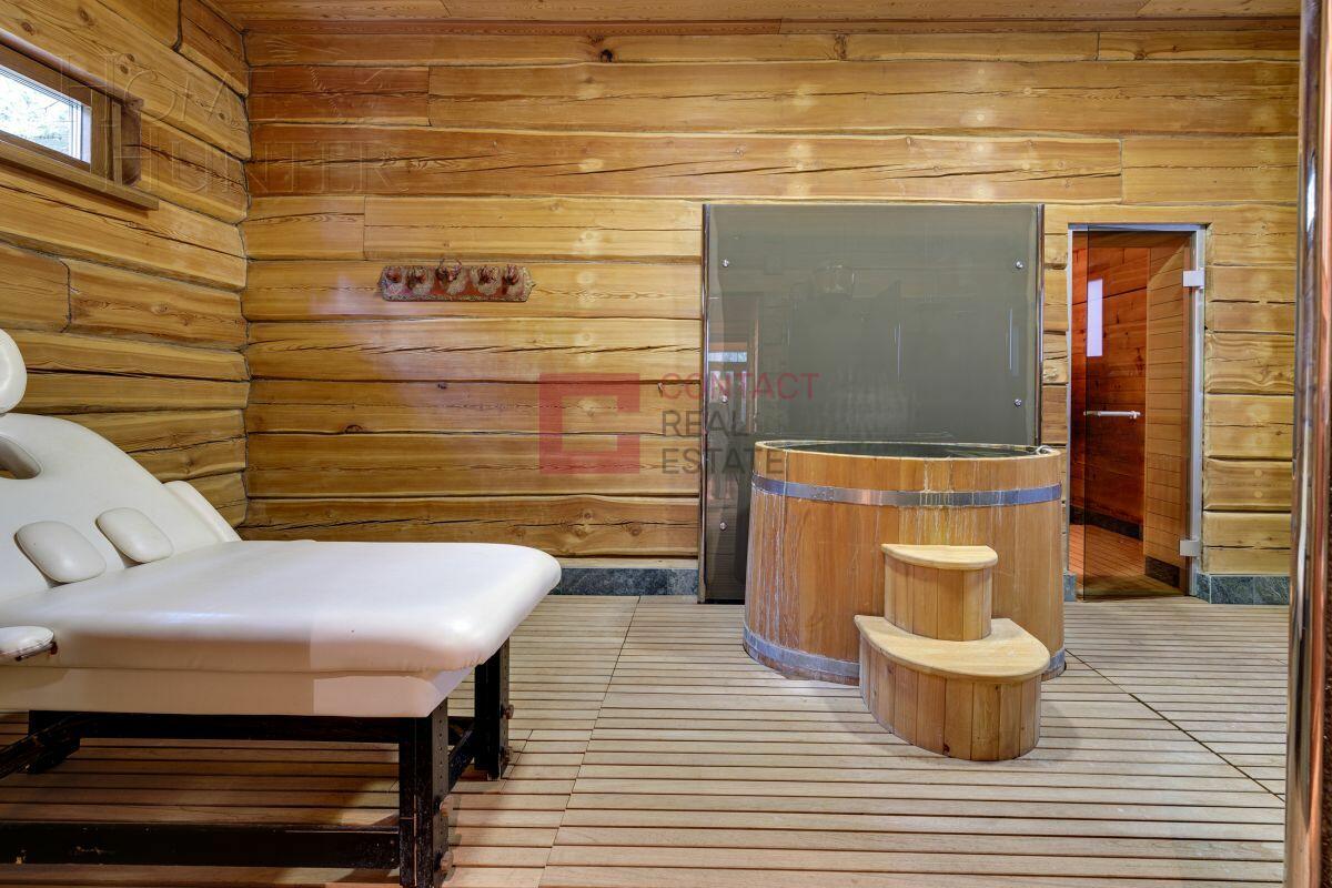 2-этажный коттедж 2 800 м² с отделкой