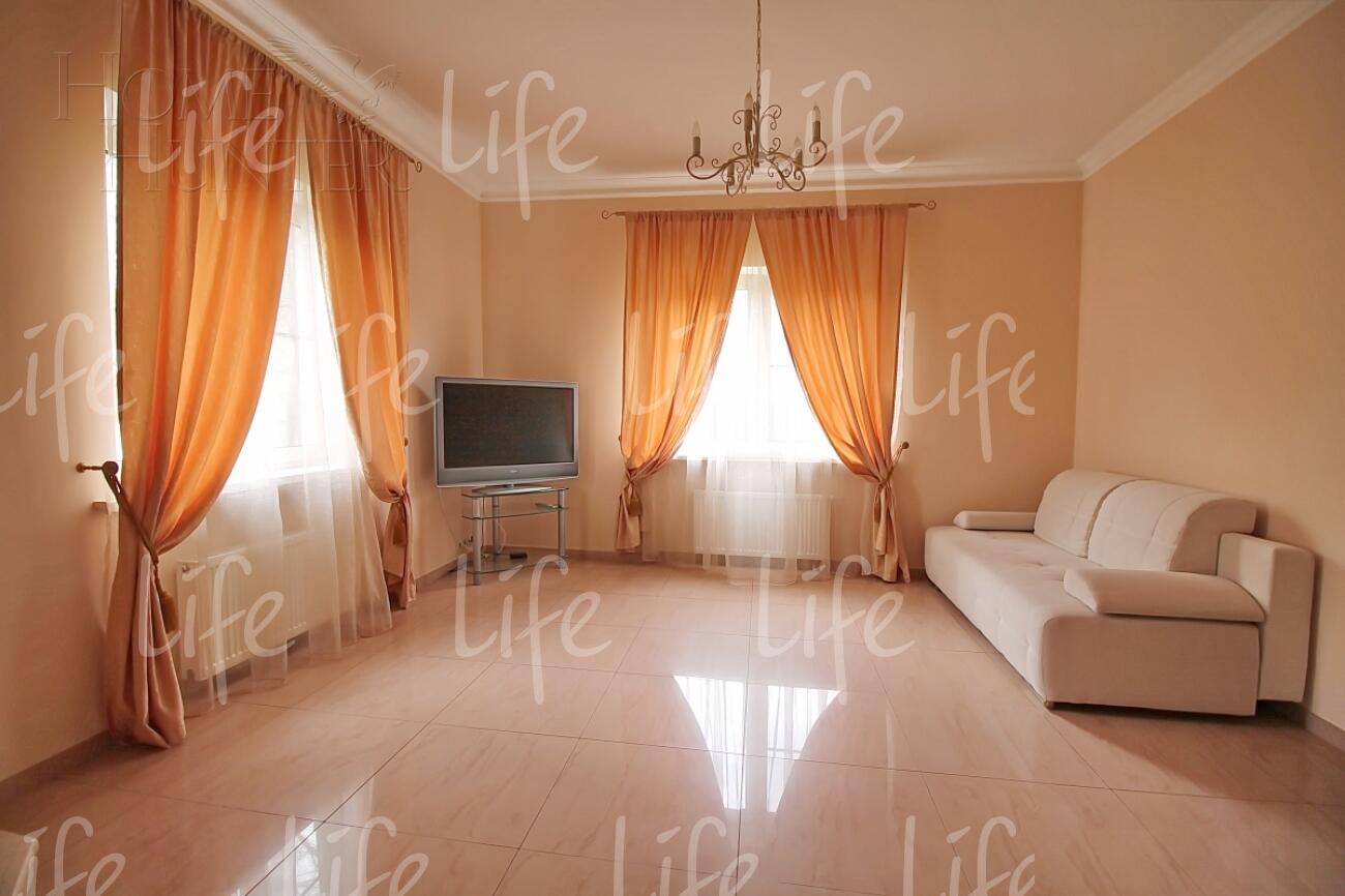 2-этажный коттедж 300 м² с отделкой