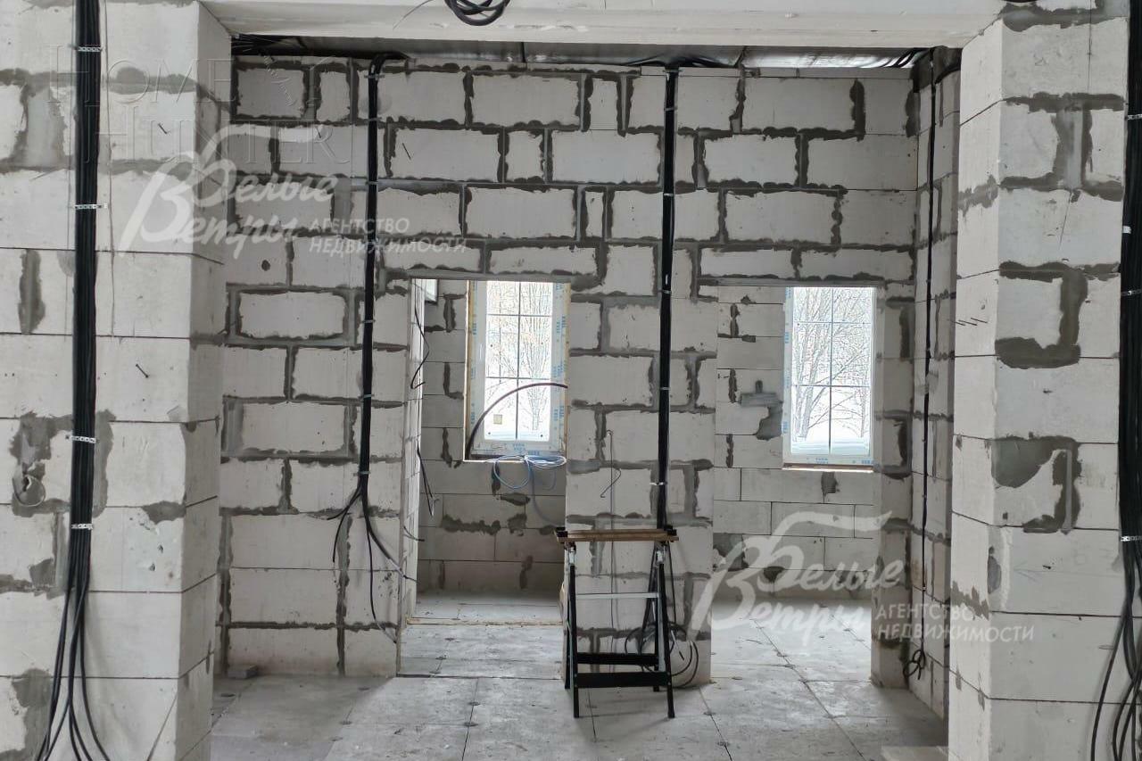 2-этажный коттедж 220 м² без отделки